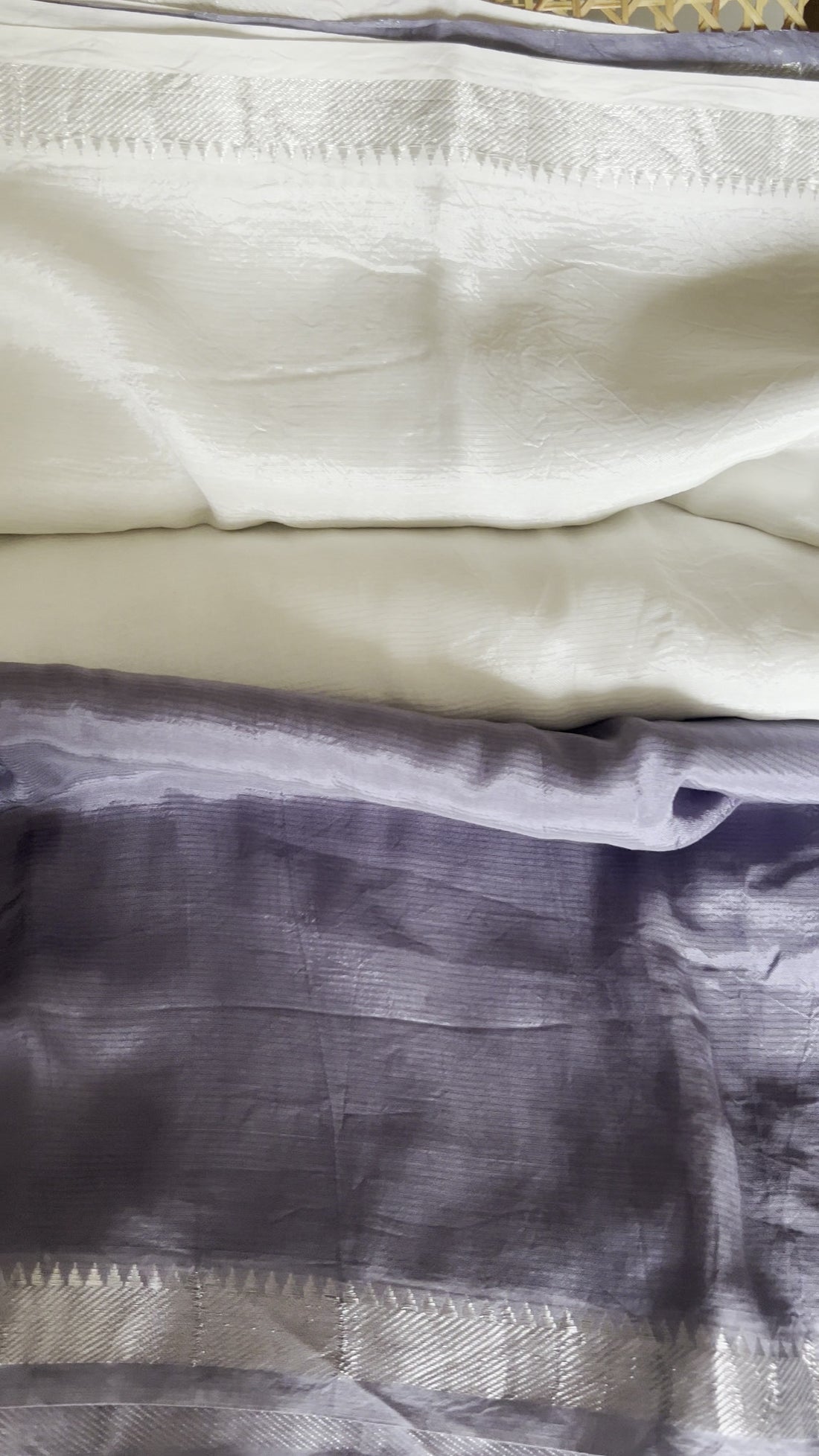Dusty Lavender Mangalagiri Pattu Saree β Half & Half Shibori with Pearl-Work Lotus Blouse