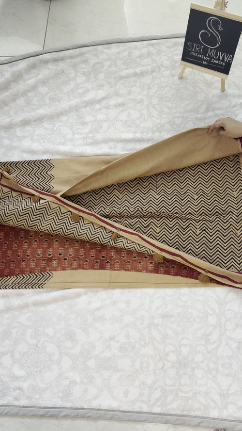 Beige chevron block print mulmul cotton saree detail