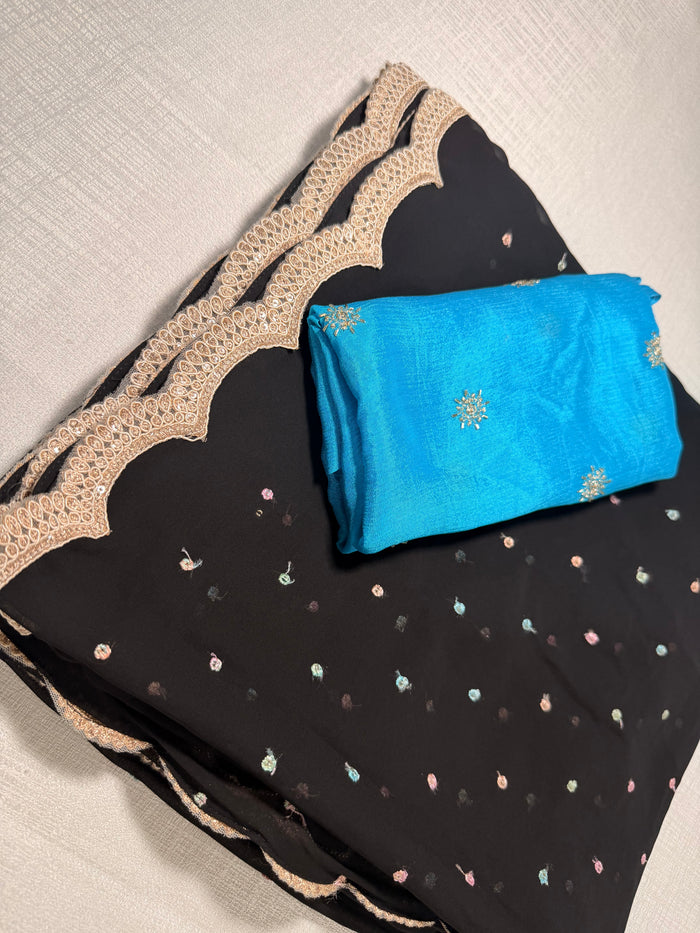 Black Georgette Saree — Scalloped Lace Border & Embroidered Buti