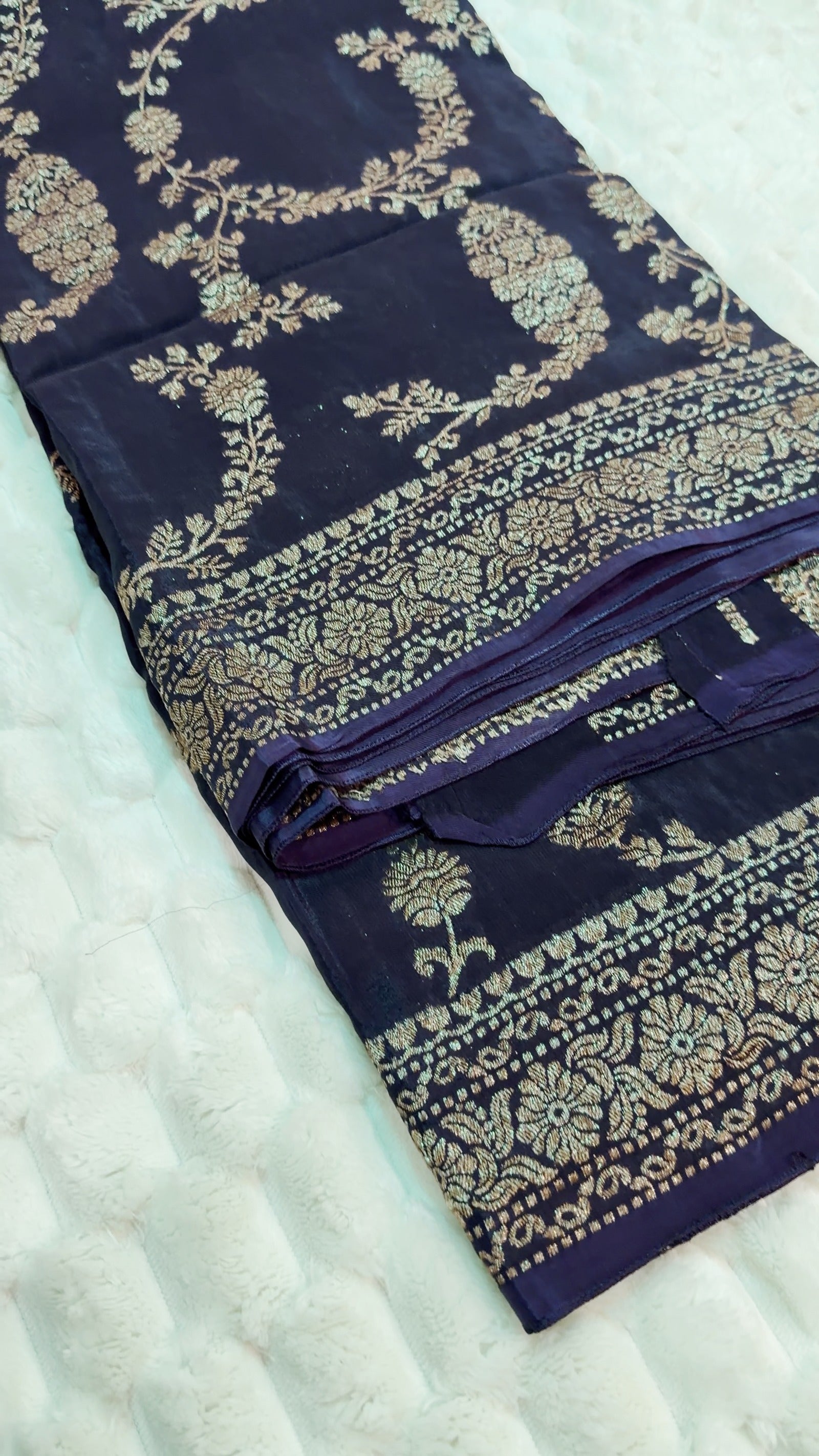 Deep Kalajamun Khaddi Crepe Saree — Gold Zari Jaal