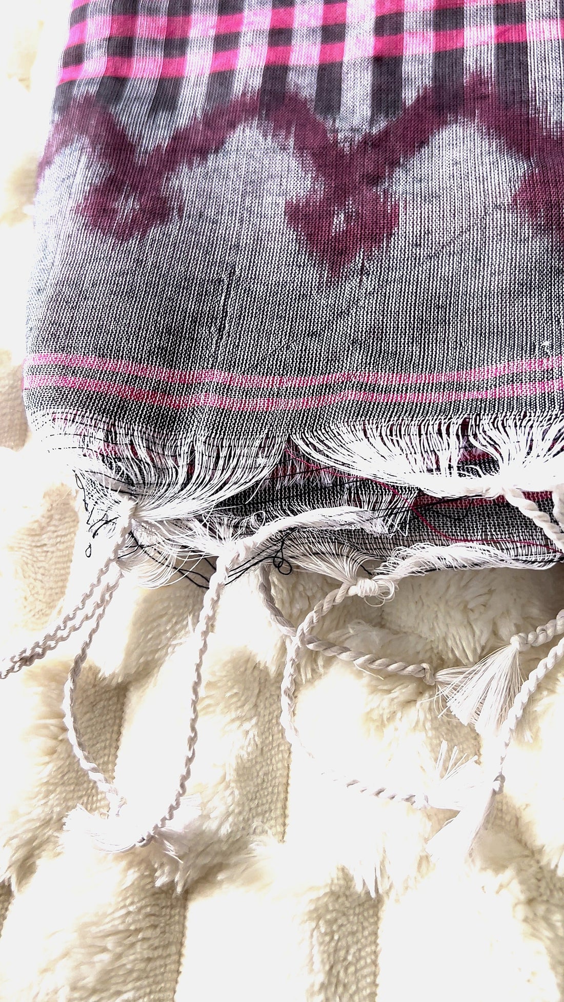 Grey & Pink Ponduru 6-Yard Saree with Blouse