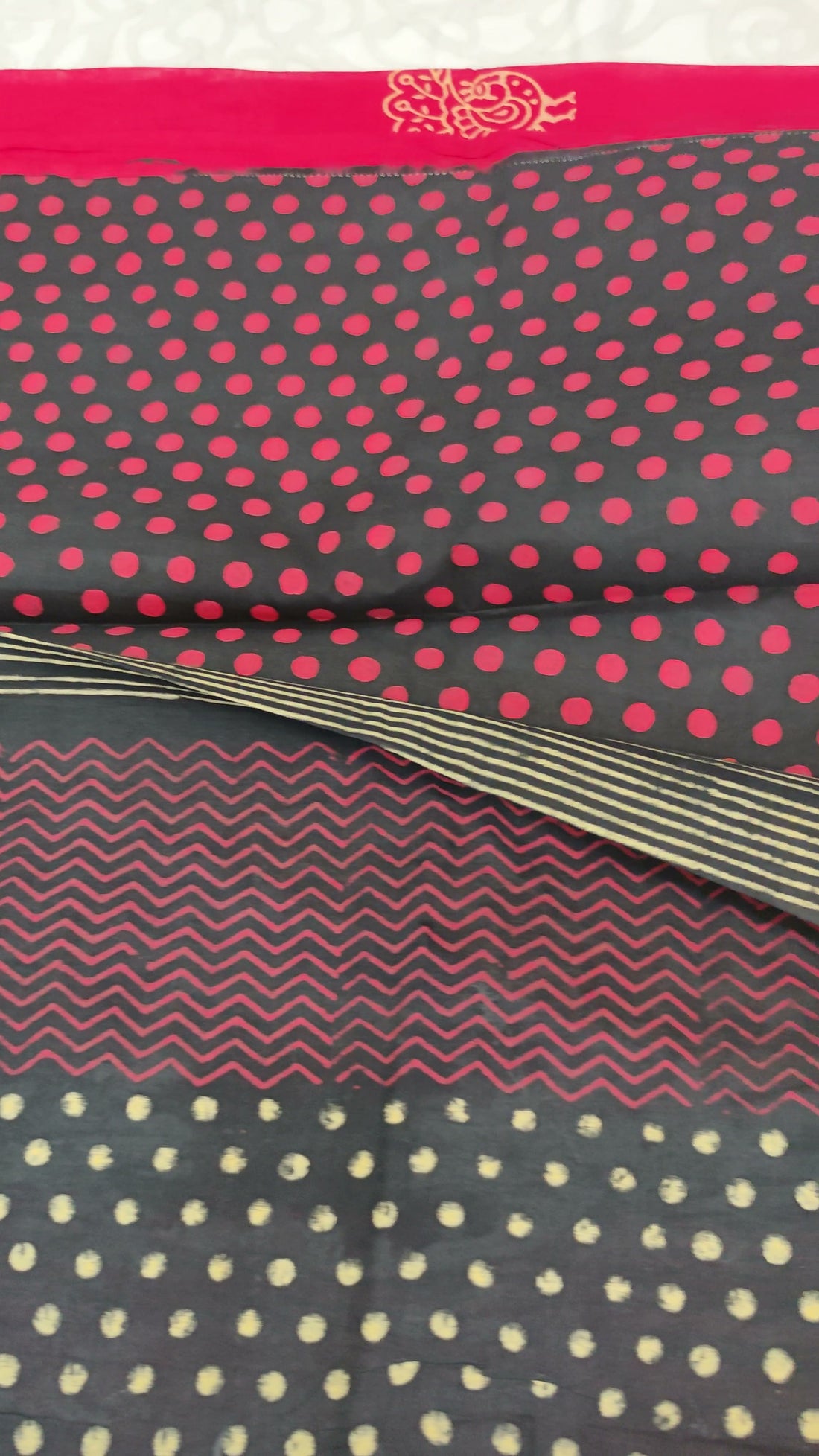 Red Mango-Butti Cotton Block-Print Saree