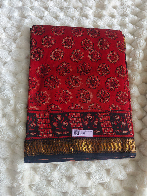 Ajrakh Print Maheshwari Silk Saree — Red & Black 08