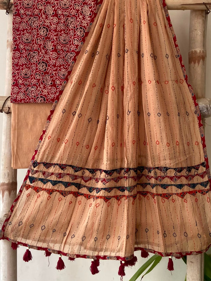 Crimson Ajrakh Print Cotton Suit — White Floral Jaal, 3-Piece with Peach Hand-Kantha Dupatta