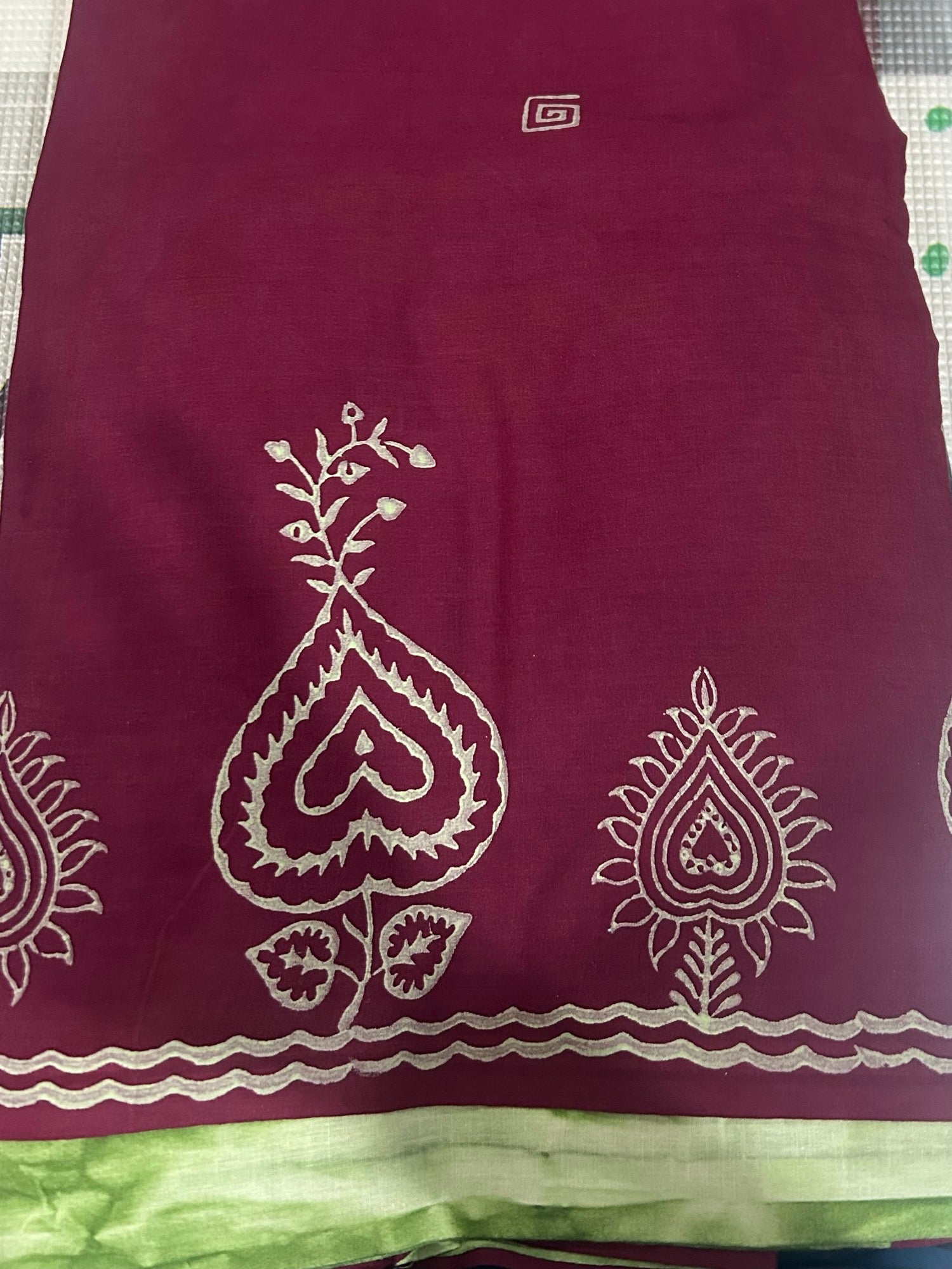 Pink & Green Mulmul Cotton Saree — White Paisley